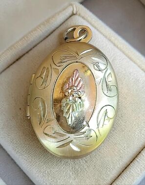 Antique 12K GF Locket Pendant